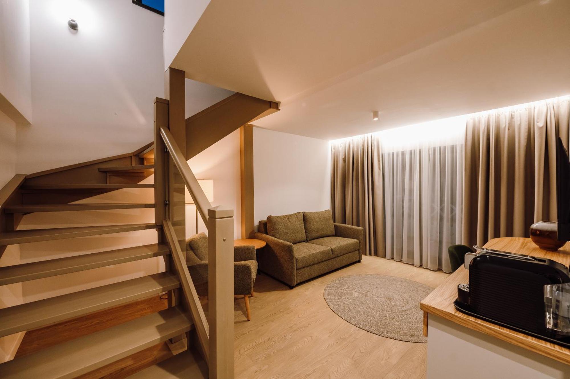 Pensiunea Sylvania Совата Екстериор снимка